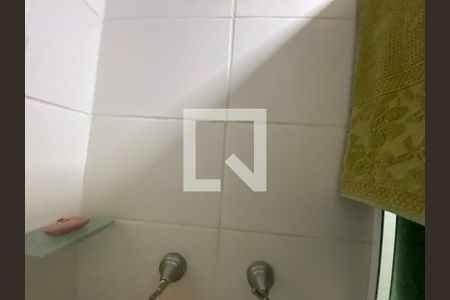 Banheiro de apartamento à venda com 2 quartos, 48m² em Taquara, Rio de Janeiro