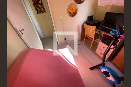 Quarto 1 de apartamento para alugar com 2 quartos, 48m² em Taquara, Rio de Janeiro