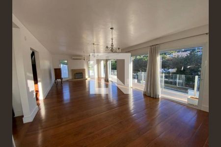 Casa à venda com 4 quartos, 380m² em Jardim Guedala, São Paulo