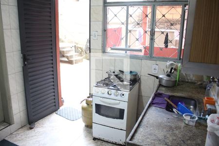 Casa à venda com 280m², 2 quartos e 1 vagaCozinha