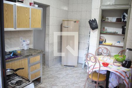 Casa à venda com 280m², 2 quartos e 1 vagaCozinha
