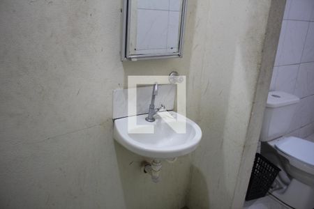 Casa à venda com 280m², 2 quartos e 1 vagaBanheiro/Suite