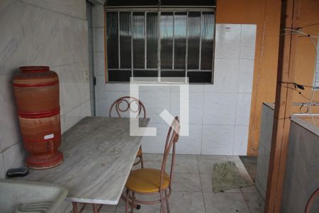 Casa à venda com 280m², 2 quartos e 1 vagaÁrea de Serviço 2