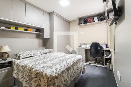 Suíte 1 de casa de condomínio à venda com 2 quartos, 72m² em Vila Carmosina, São Paulo