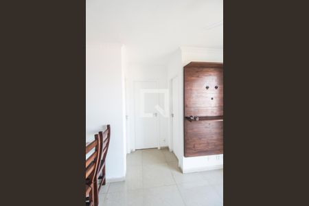 Corredor de apartamento à venda com 2 quartos, 53m² em Jardim Maria Helena, Barueri