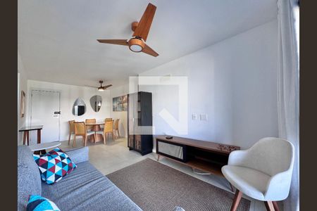 Sala de apartamento à venda com 2 quartos, 80m² em Barra da Tijuca, Rio de Janeiro