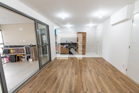 Sala de apartamento à venda com 3 quartos, 120m² em Vila Dom Pedro I, São Paulo