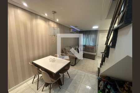 Sala de casa de condomínio à venda com 2 quartos, 70m² em Vila Campo Grande, São Paulo