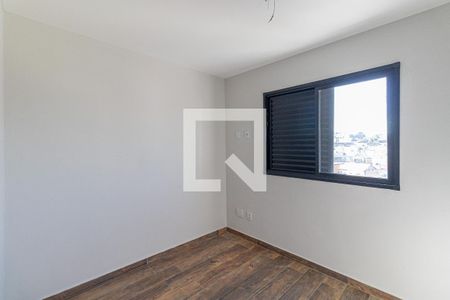 Quarto 3 de casa à venda com 3 quartos, 134m² em Vila Araguaia, São Paulo