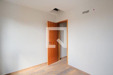 Quarto 1 de casa à venda com 3 quartos, 134m² em Vila Araguaia, São Paulo