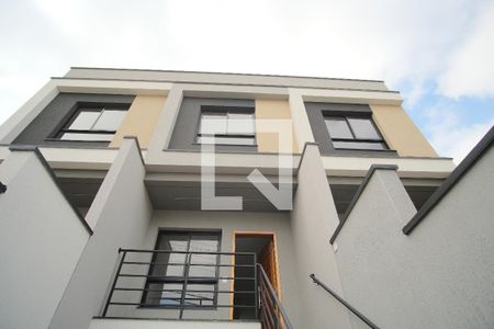 Frente da Casa de casa à venda com 3 quartos, 134m² em Vila Araguaia, São Paulo