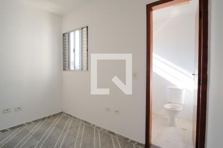 Suíte 1 de casa de condomínio à venda com 2 quartos, 58m² em Vila Uniao (zona Leste), São Paulo