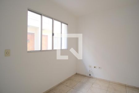 Sala de casa de condomínio à venda com 2 quartos, 58m² em Vila Uniao (zona Leste), São Paulo