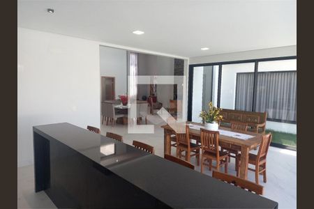 Casa à venda com 3 quartos, 340m² em Caxambu, Jundiaí