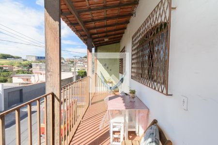 Casa3 - Varanda da Sala de casa à venda com 8 quartos, 306m² em Califórnia, Belo Horizonte