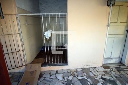 Quintal de casa à venda com 3 quartos, 180m² em Vaz Lobo, Rio de Janeiro
