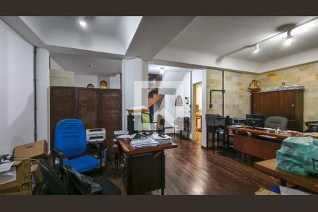 Sala de casa à venda com 5 quartos, 285m² em Tijuca, Rio de Janeiro