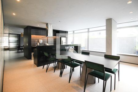 Studio à venda com 28m², 1 quarto e sem vaga Studio à venda com 28m², 1 quarto e sem vagaÁrea comum - Salão de festas