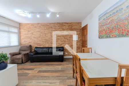 Sala de apartamento para alugar com 2 quartos, 73m² em Liberdade, São Paulo