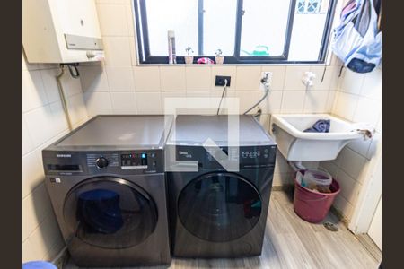 Área de Serviço de apartamento à venda com 3 quartos, 95m² em Jardim Analia Franco, São Paulo