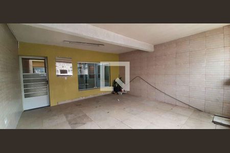 Garagem de casa à venda com 4 quartos, 75m² em Km 18, Osasco