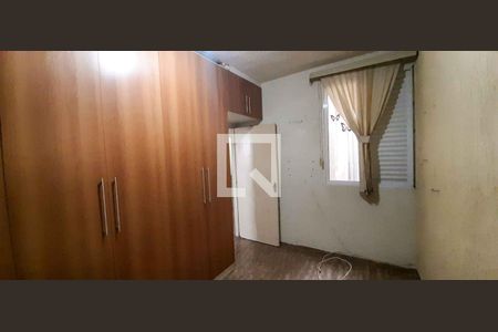 Casa à venda com 4 quartos, 75m² em Km 18, Osasco