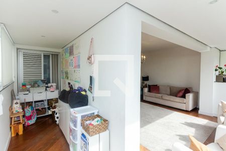 Sala de apartamento à venda com 3 quartos, 144m² em Indianópolis, São Paulo