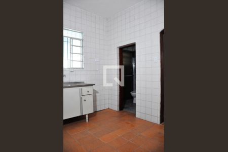 Casa para alugar com 50m², 2 quartos e 1 vaga Cozinha