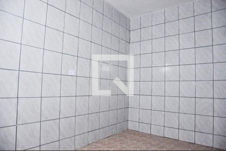 Quarto 01 de casa para alugar com 2 quartos, 50m² em Vila Zat, São Paulo