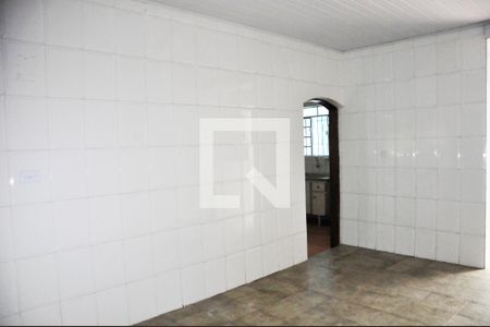 Sala de casa para alugar com 2 quartos, 50m² em Vila Zat, São Paulo