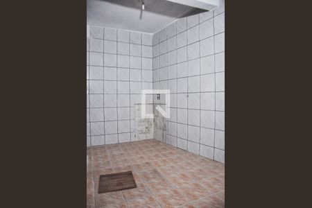 Quarto 01 de casa para alugar com 2 quartos, 50m² em Vila Zat, São Paulo