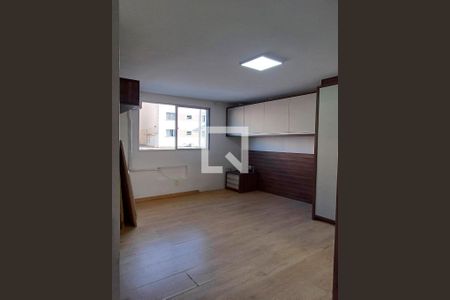 Quarto 1 de apartamento para alugar com 2 quartos, 60m² em Roçado, São José