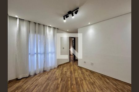 Sala de apartamento para alugar com 2 quartos, 54m² em Vila das Belezas, São Paulo