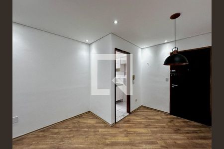Sala de apartamento para alugar com 2 quartos, 54m² em Vila das Belezas, São Paulo