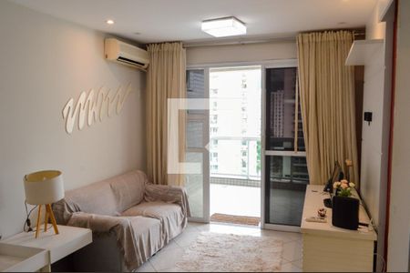 Sala de apartamento à venda com 2 quartos, 69m² em Jacarepaguá, Rio de Janeiro