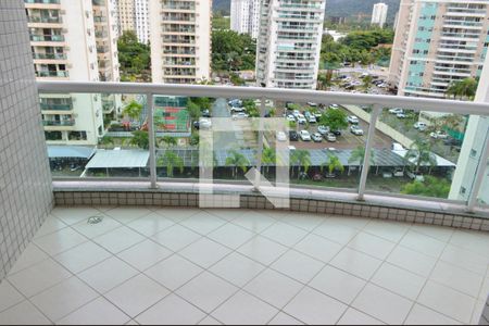 Varanda de apartamento à venda com 2 quartos, 69m² em Jacarepaguá, Rio de Janeiro