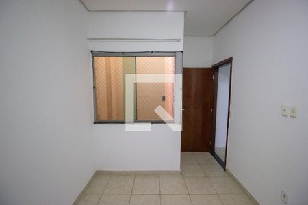 Quarto  de apartamento para alugar com 1 quarto, 32m² em Setor Habitacional Vicente Pires (taguatinga), Brasília