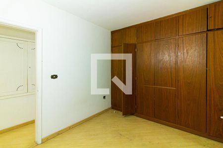 Casa à venda com 300m², 4 quartos e sem vagaSuíte 2