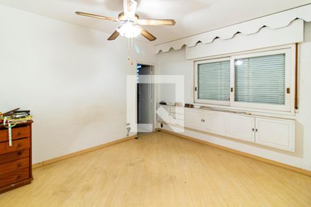 Casa à venda com 300m², 4 quartos e sem vagaSuíte 3
