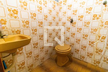 Casa à venda com 300m², 4 quartos e sem vagaBanheiro de Serviço
