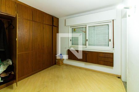 Casa à venda com 300m², 4 quartos e sem vagaSuíte 2