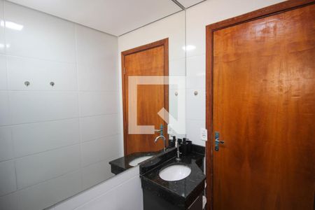 Apartamento para alugar com 47m², 2 quartos e 1 vaga Apartamento para alugar com 47m², 2 quartos e 1 vagaBanheiro