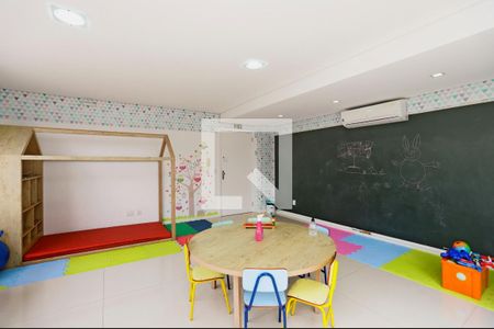 Apartamento à venda com 2 quartos, 64m² em Santana, Porto Alegre