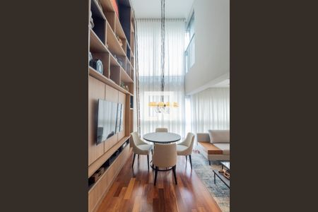 Sala de apartamento à venda com 1 quarto, 67m² em Pinheiros, São Paulo