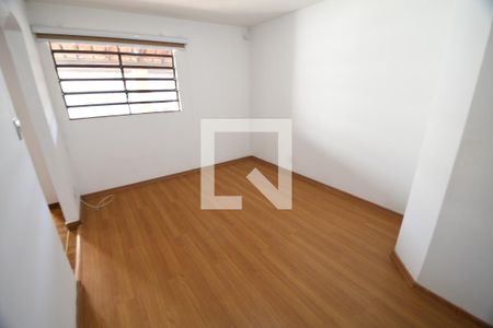 Sala de casa para alugar com 2 quartos, 90m² em Conjunto Habitacional Vila Santana (sousas), Campinas