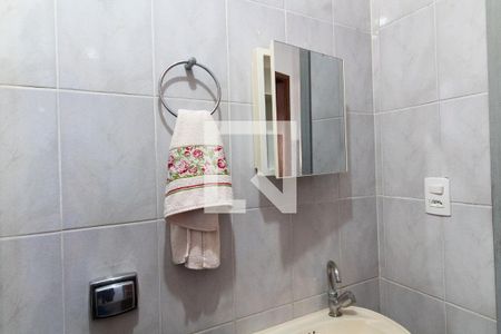 Banheiro Social de apartamento para alugar com 1 quarto, 45m² em Conjunto Habitacional Vila Santana (sousas), Campinas