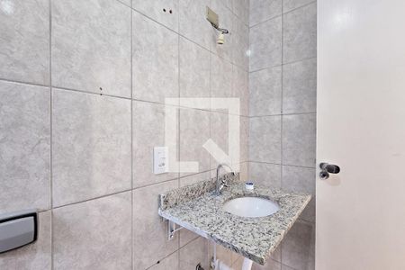 Casa para alugar com 75m², 2 quartos e 3 vagas Casa para alugar com 75m², 2 quartos e 3 vagasBanheiro - Suíte