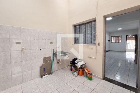 Casa para alugar com 75m², 2 quartos e 3 vagas Casa para alugar com 75m², 2 quartos e 3 vagasÁrea de Serviço