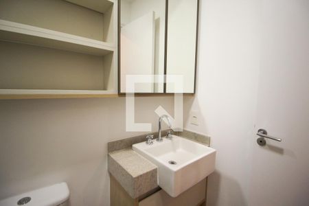 Banheiro de kitnet/studio à venda com 1 quarto, 37m² em Indianópolis, São Paulo