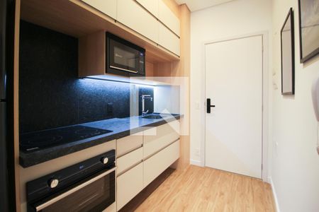 Cozinha de kitnet/studio à venda com 1 quarto, 37m² em Indianópolis, São Paulo